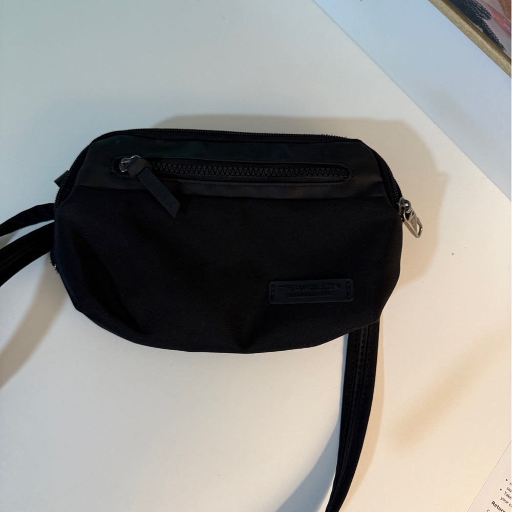 Travelon Black Travel Bag